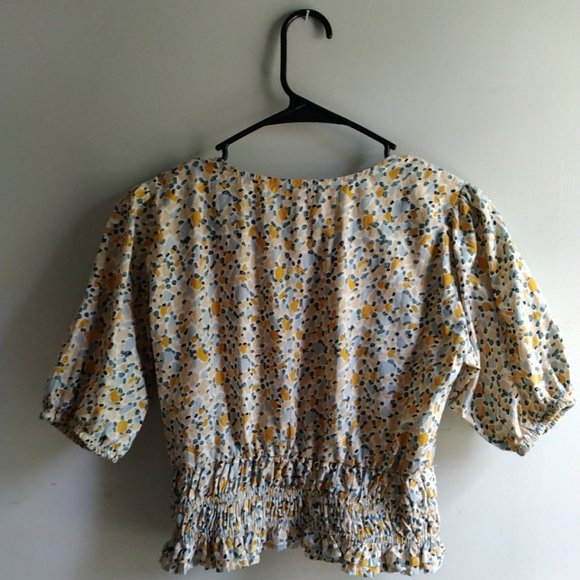 NWOT Sim & Sam Summer Floral Top - Picture 7 of 9